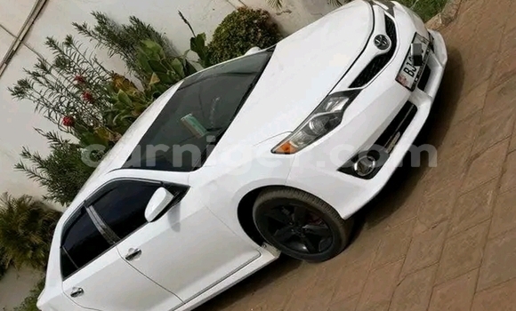 Acheter Occasion Voiture Toyota Camry Blanc à Niamey, Niamey Acheter Occasion Voiture Toyota Camry Blanc à Niamey, Niamey