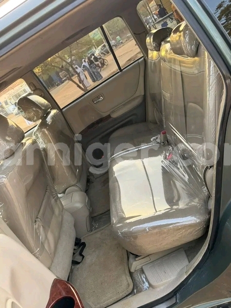 Big with watermark toyota highlander agadez bilma 8474