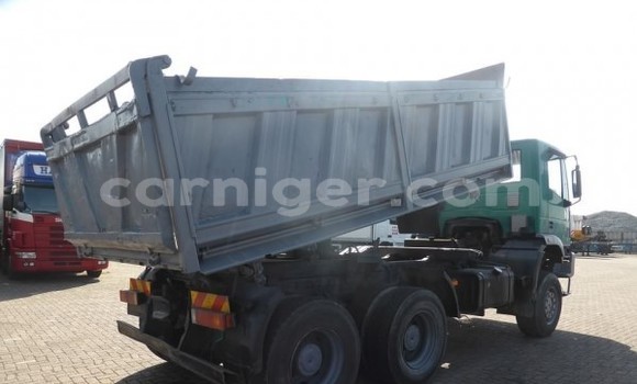 Buy Used Iveco Trakker 440 Green Truck in Agadez in Agadez Buy Used Iveco Trakker 440 Green Truck in Agadez in Agadez