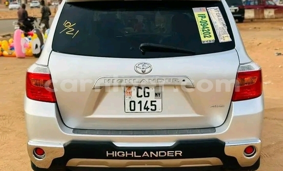 Acheter Occasion Voiture Toyota Highlander Blanc à Filingue, Tillabery Acheter Occasion Voiture Toyota Highlander Blanc à Filingue, Tillabery