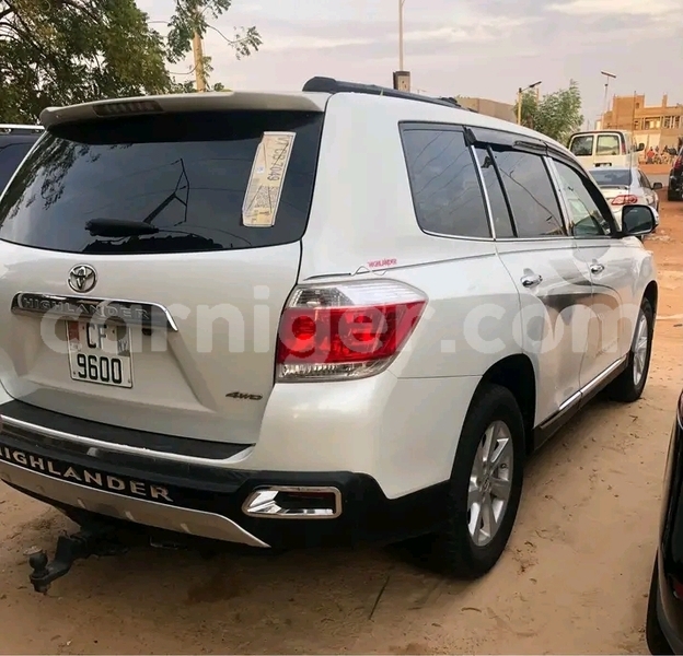 Big with watermark toyota highlander dosso region birni n gaoure 8485