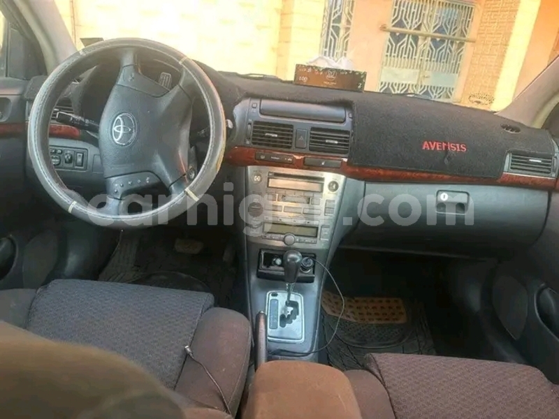 Big with watermark toyota avensis dosso region birni n gaoure 8486