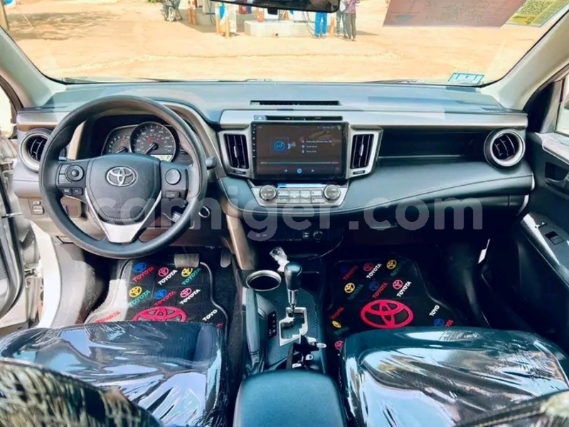 Big with watermark toyota rav4 niamey niamey 8488