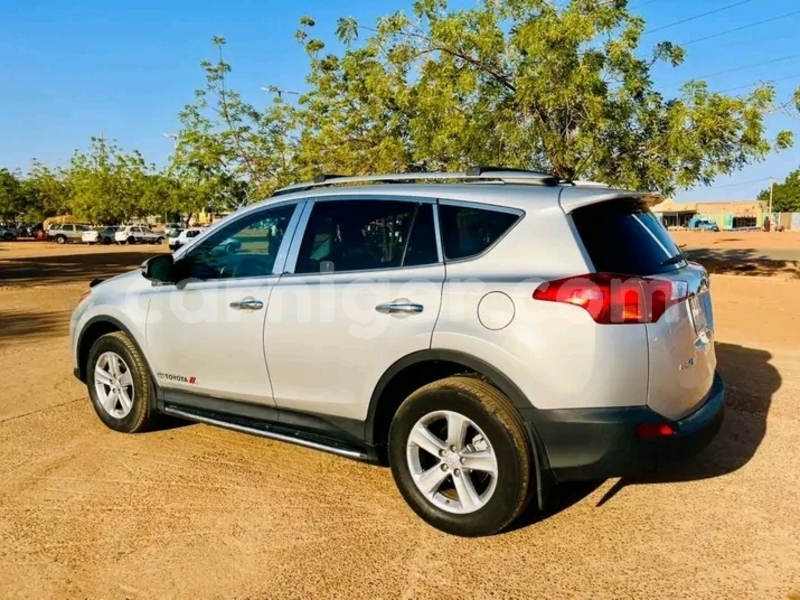 Big with watermark toyota rav4 niamey niamey 8488