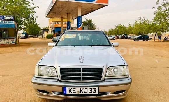 Acheter Occasion Voiture Mercedes‒Benz 300CD Other à Bilma, Agadez Acheter Occasion Voiture Mercedes‒Benz 300CD Other à Bilma, Agadez