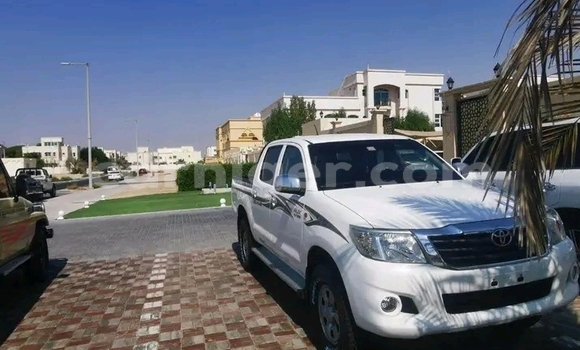 Acheter Occasion Voiture Toyota Hilux Blanc à Birni N'Gaoure, Dosso Region Acheter Occasion Voiture Toyota Hilux Blanc à Birni N'Gaoure, Dosso Region