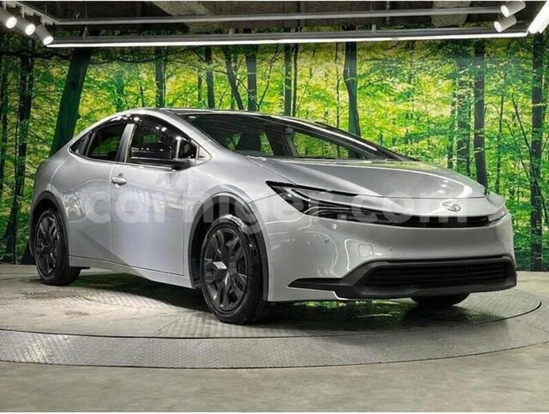 Big with watermark toyota prius tahoua tchintabaraden 8495