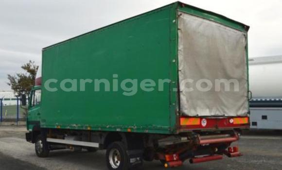 Buy Used Mercedes‒Benz Truck Green Truck in Agadez in Agadez Buy Used Mercedes‒Benz Truck Green Truck in Agadez in Agadez