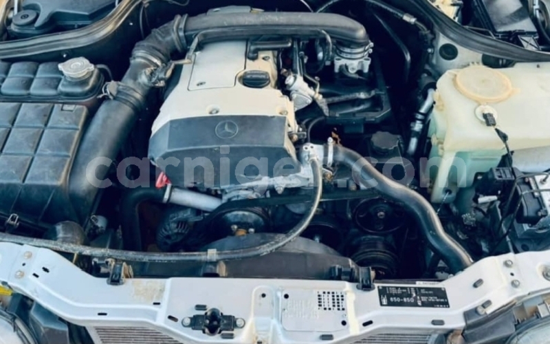 Big with watermark mercedes viano niamey niamey 8500