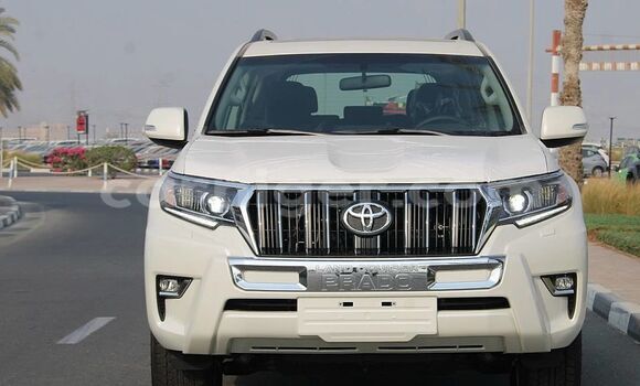 Acheter Occasion Voiture Toyota Land Cruiser Prado Blanc à Niamey, Niamey