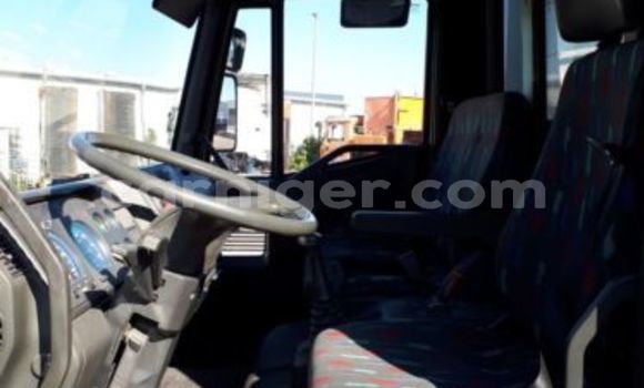Buy Used Iveco Daily Green Truck in Agadez in Agadez Buy Used Iveco Daily Green Truck in Agadez in Agadez