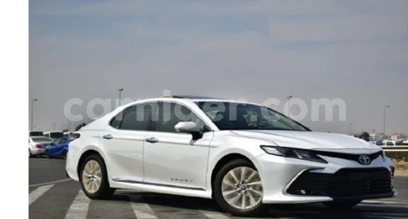 Big with watermark toyota camry niamey niamey 8513