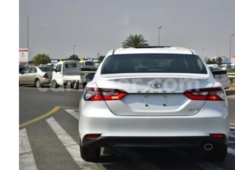 Big with watermark toyota camry niamey niamey 8513