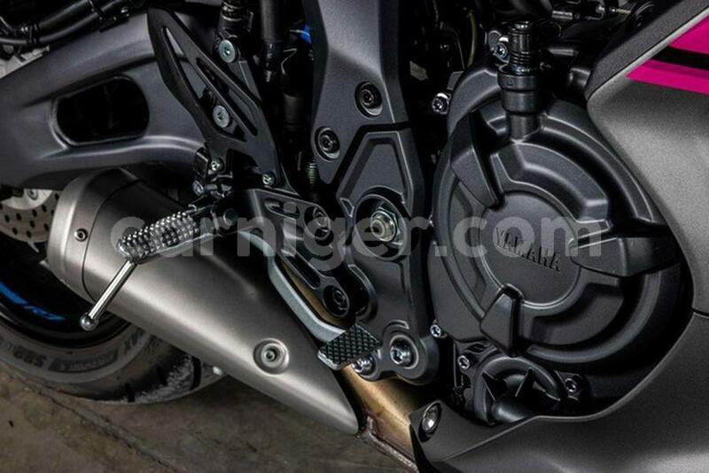 Big with watermark yamaha yzf niamey niamey 8516