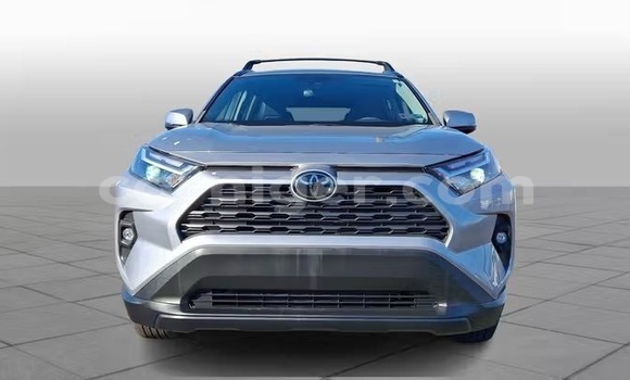 Buy Used Toyota RAV4 Silver Car in Niamey in Niamey Buy Used Toyota RAV4 Silver Car in Niamey in Niamey