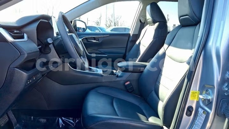 Big with watermark toyota rav4 niamey niamey 8518