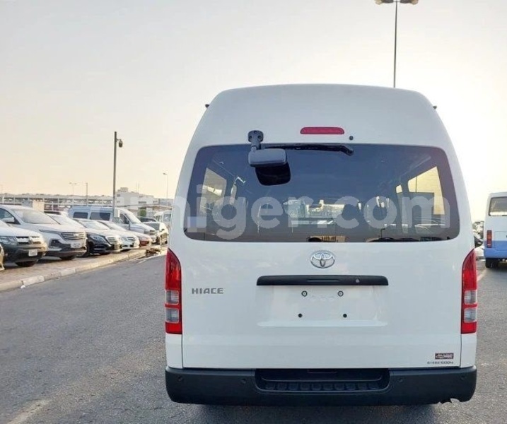 Big with watermark toyota hiace niamey niamey 8526