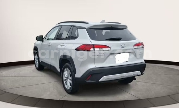 Buy Used Toyota Corolla Cross White Car in Niamey in Niamey Buy Used Toyota Corolla Cross White Car in Niamey in Niamey