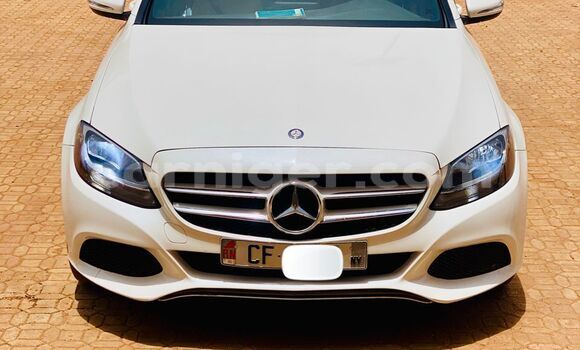 Buy Used Mercedes‒Benz 300–Series White Car in Niamey in Niamey Buy Used Mercedes‒Benz 300–Series White Car in Niamey in Niamey