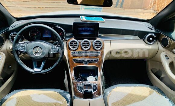 Buy Used Mercedes‒Benz 300–Series White Car in Niamey in Niamey Buy Used Mercedes‒Benz 300–Series White Car in Niamey in Niamey