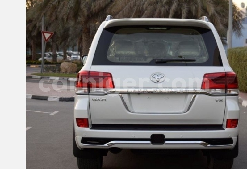 Big with watermark toyota land cruiser niamey niamey 8537