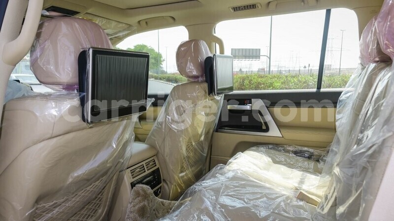 Big with watermark toyota land cruiser niamey niamey 8537