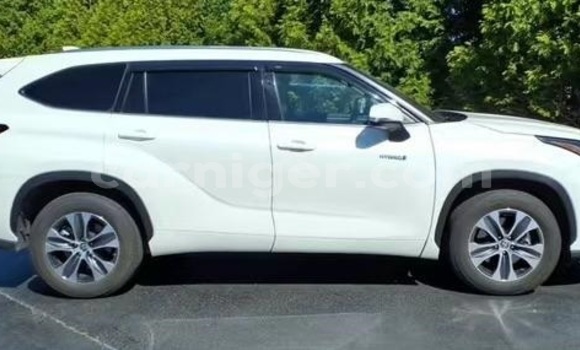 اشتري مستعمل Toyota Highlander White سيارة في نيامي في نيامي اشتري مستعمل Toyota Highlander White سيارة في نيامي في نيامي