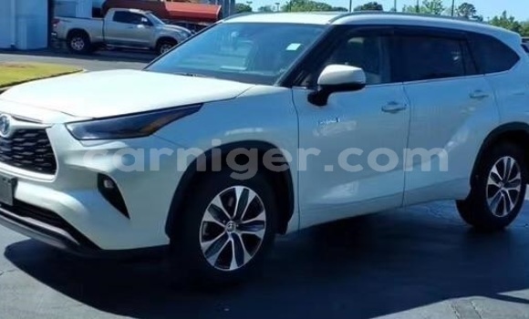 اشتري مستعمل Toyota Highlander White سيارة في نيامي في نيامي اشتري مستعمل Toyota Highlander White سيارة في نيامي في نيامي