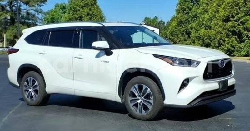 Big with watermark toyota highlander niamey niamey 8541