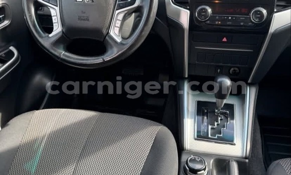 اشتري مستعمل Mitsubishi L200 White سيارة في نيامي في نيامي اشتري مستعمل Mitsubishi L200 White سيارة في نيامي في نيامي