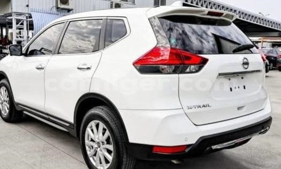 اشتري مستعمل Nissan X–Trail White سيارة في نيامي في نيامي اشتري مستعمل Nissan X–Trail White سيارة في نيامي في نيامي