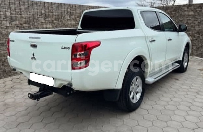 Big with watermark mitsubishi l200 niamey niamey 8548