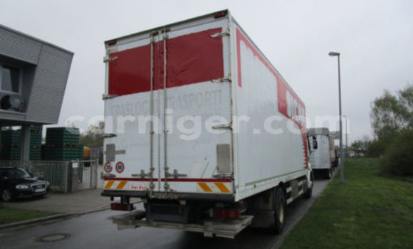 Buy Used Renault G300 White Truck in Agadez in Agadez Buy Used Renault G300 White Truck in Agadez in Agadez