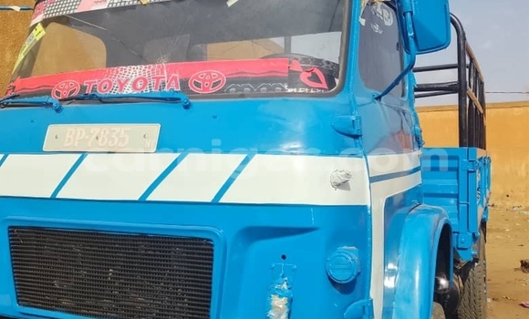 Acheter Occasion Voiture Renault 10 Bleu à Niamey, Niamey