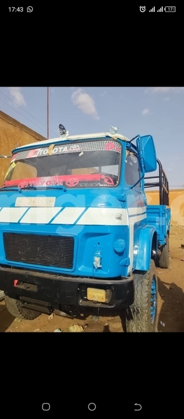 Big with watermark renault 10 niamey niamey 8552