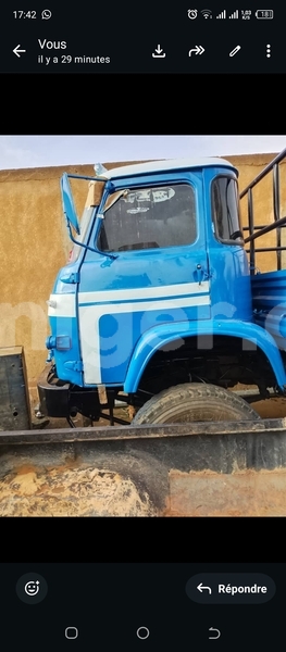 Big with watermark renault 10 niamey niamey 8552