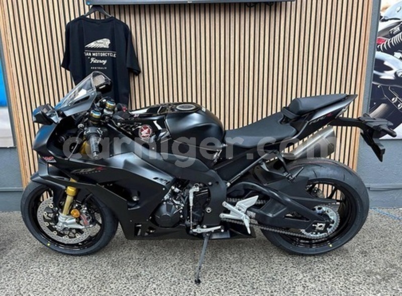 Big with watermark yamaha tmax dosso region birnin gaoure 8553