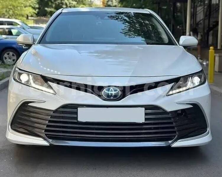 Big with watermark toyota camry niamey niamey 8556