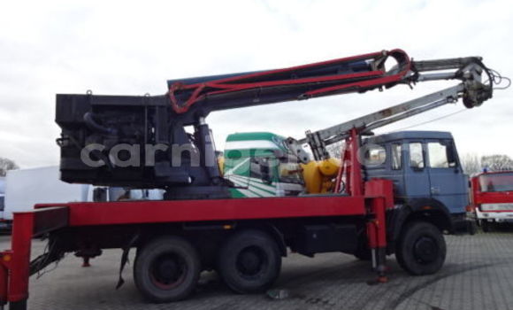 Buy Used Iveco CURSOR Silver Truck in Agadez in Agadez Buy Used Iveco CURSOR Silver Truck in Agadez in Agadez