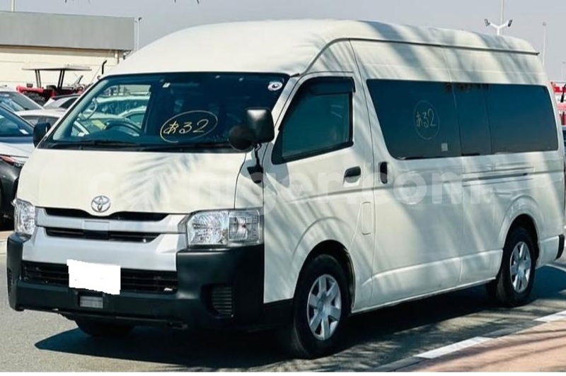 Big with watermark toyota hiace niamey niamey 8559
