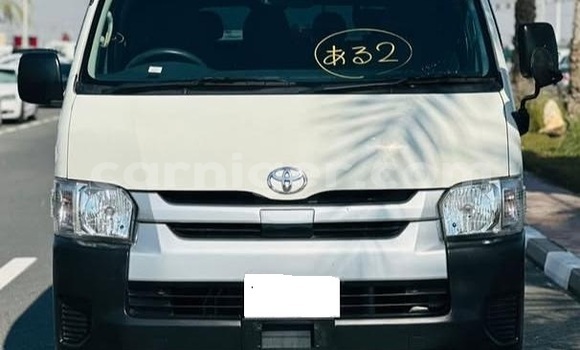 Acheter Occasion Voiture Toyota Hiace Blanc à Niamey, Niamey Acheter Occasion Voiture Toyota Hiace Blanc à Niamey, Niamey