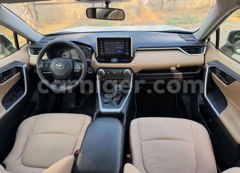 Big with watermark toyota rav4 niamey niamey 8564
