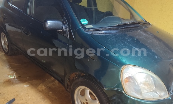 Acheter Occasion Voiture Toyota Yaris Vert à Niamey, Niamey