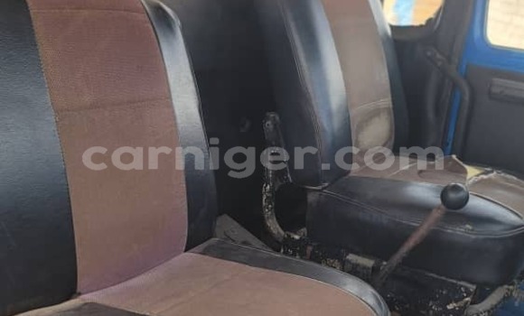 Acheter Import Voiture Renault 10 Bleu à Agadez, Agadez Acheter Import Voiture Renault 10 Bleu à Agadez, Agadez