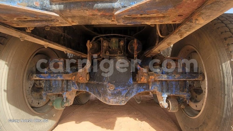 Big with watermark renault 10 agadez agadez 8569