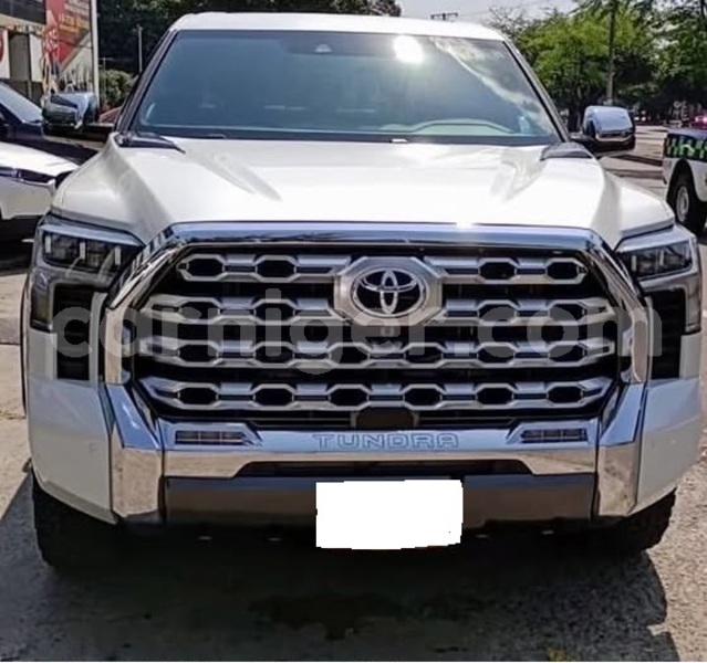 Big with watermark toyota tundra niamey niamey 8581
