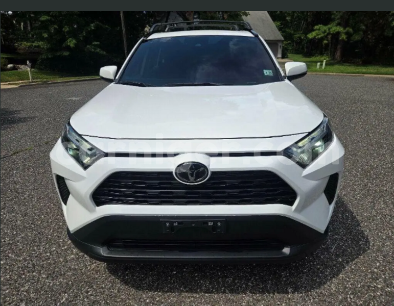 Big with watermark toyota rav4 agadez agadez 8582