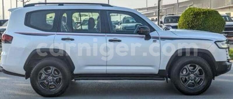 Big with watermark toyota land cruiser niamey niamey 8585