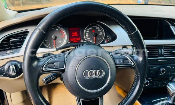 Sayi Na hannu Audi A4 Black Mota in Niamey a Niamey Sayi Na hannu Audi A4 Black Mota in Niamey a Niamey