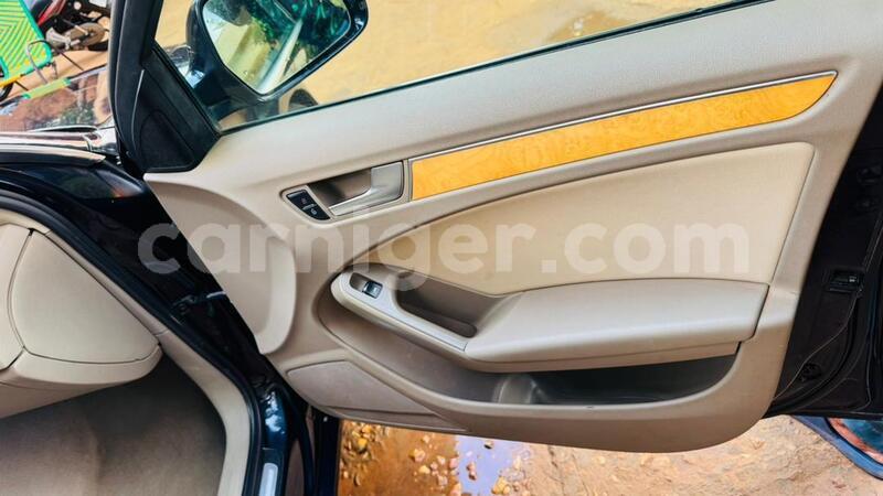 Big with watermark audi a4 niamey niamey 8587